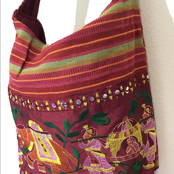 Crossbody elephant theme bag - Picture 5 of 5